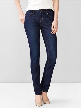 EUC GAP 1969 Women's Real Straight Jeans in Dark Blue 29R